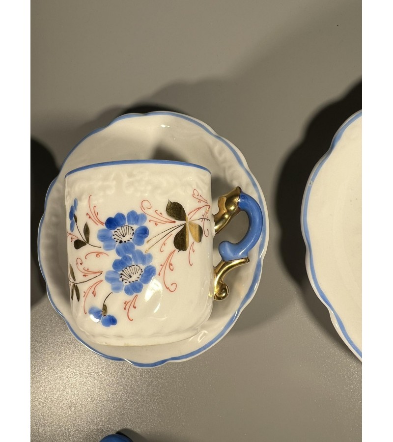 Puodeliai su lėkštutėmis, grietinėlei porcelianiniai, antikvariniai Johan Ekelund Ystad.1900 m. Talpa 150 ml. Viso 4 vnt. Kaina po 13