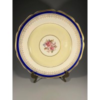 Lėkštė porcelianinė, angliška, antikvarinė. Skersmuo 27 cm. Kaina 13