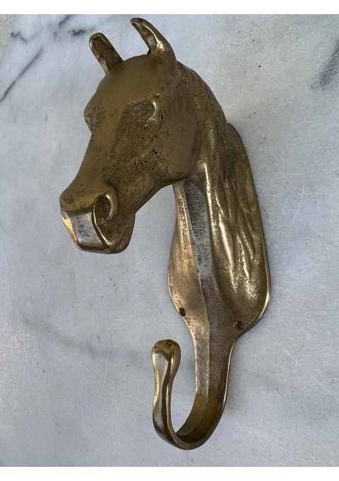 Kabyklos matinės bronzos, bronzinės arkliuko, žirgo galvos. 3 vnt. Kaina po 33
