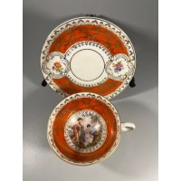 Puodelis su lėkštute porcelianiniai antikvariniai Oscar Schlegelmilch. Kaina 13