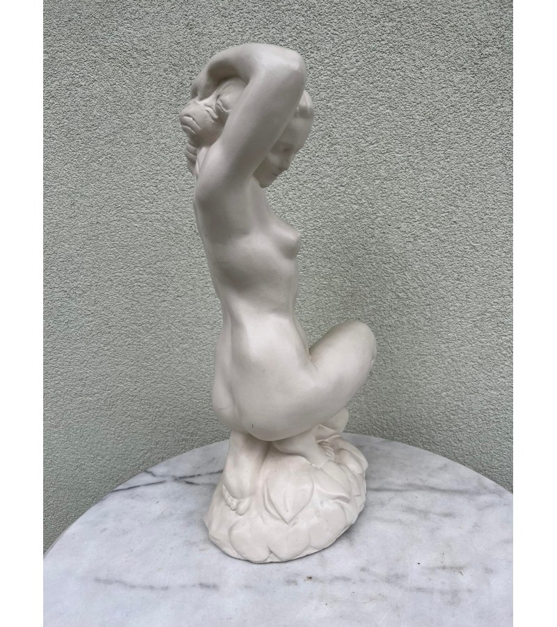 Statula Moters aktas. Gipsas, Aukštis 53 cm., svoris 5 kg. Kaina 158