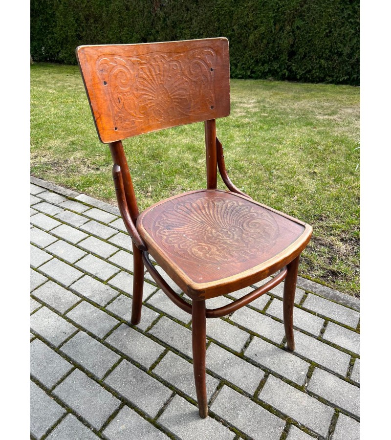 Kėdė Thonet stiliaus, antikvarinė. Tvirta. Kaina 68