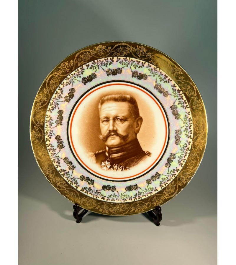 Lėkštė porcelianinė I Pasaulinio karo laikų, kariška, antikvarinė, auksuota General von Hindenburg. Kaina 93