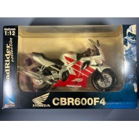 Motociklo 2000 Honda CBR 600 F4 kolekcinis modelis. Mastelis: 1;12. 2002 m. Nenaudota. Kaina 28