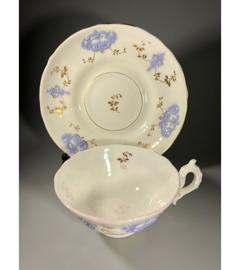 Puodeliai su lėkštutėmis porcelianiniai, antikvariniai, Rokoko stiliaus, Samuel Alcock. Anglija. 1880-1900 m. Puodelio talpa 240 ml. 9 vnt. Kaina po 16