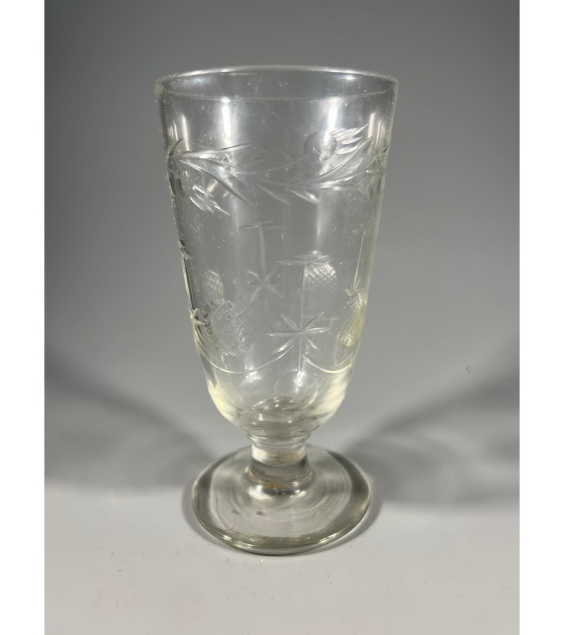Taurė, stikliukas, taurelė antikvarinė, tarpukario laikų. Talpa 200 ml. Kaina 13