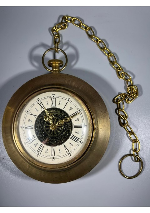 Laikrodis mechaninis, vintažinis West Germany. Skersmuo 14 cm. Veikiantis, patikrintas laikrodininko. Kaina 63