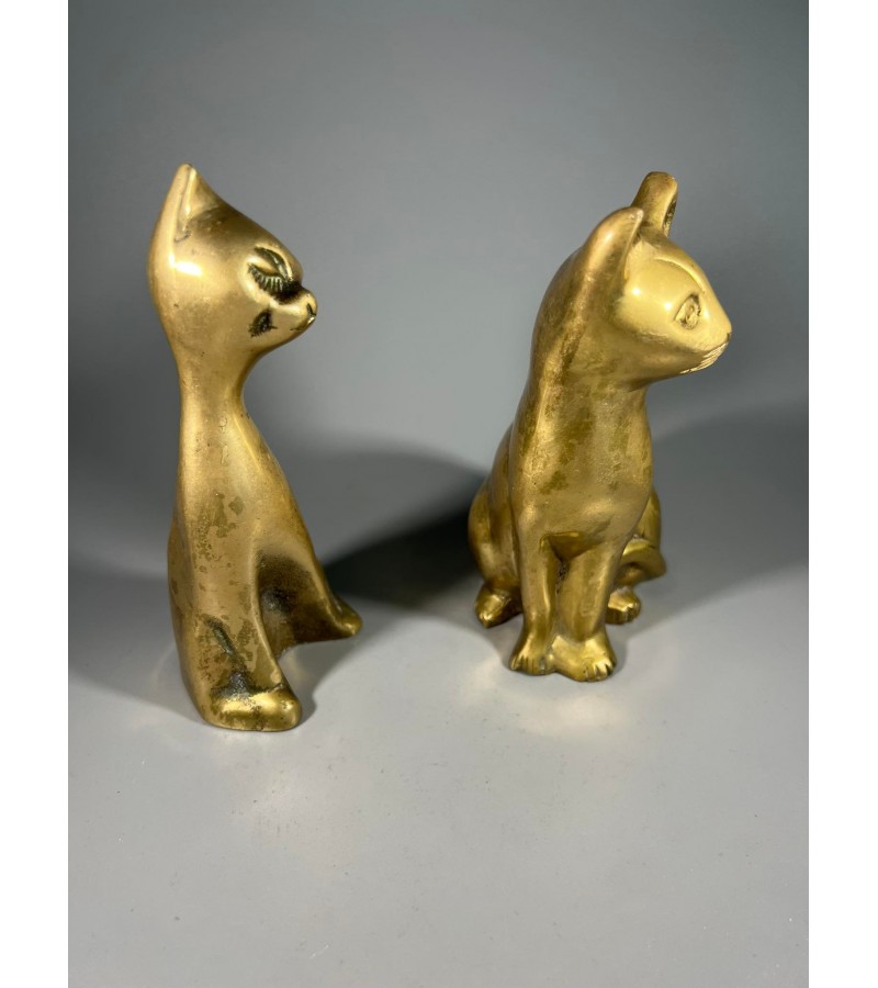 Statulėlės bronzinės Katinai, katės. Kaina 36 ir 43