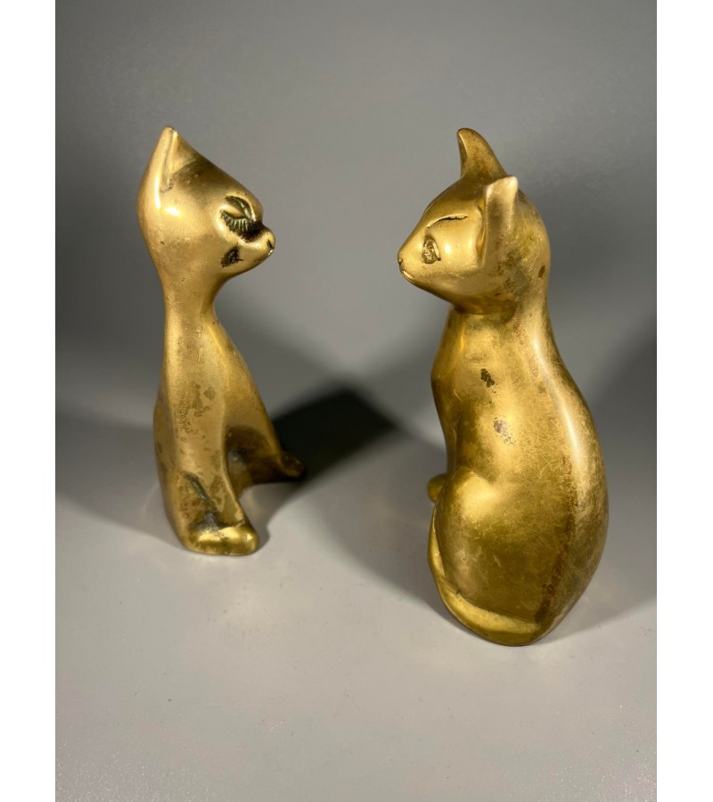 Statulėlės bronzinės Katinai, katės. Kaina 36 ir 43