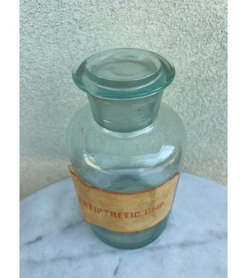 Butelis vaistinės didelis, stiklinis, antikvarinis. Kaina 43