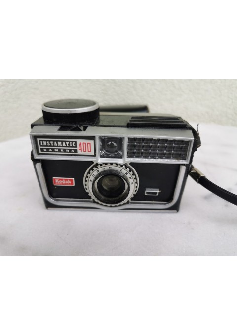 Fotoaparatas Kodak Instamatic Camera 400, originaliame dėkle. 1963-1966 m. Kaina 26