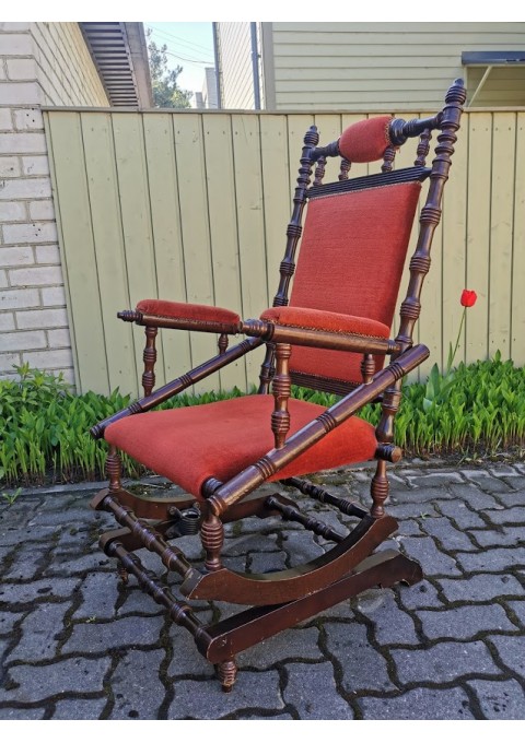 Supamas krėslas - kėdė, spyruoklinis, antikvarinis. Kaina 187