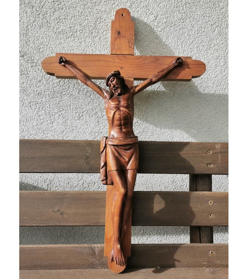 Nukryžiuotasis Kristaus figūra, Krucifiksas. Medinis. Dydis: 48 x 74 cm. Kaina 87