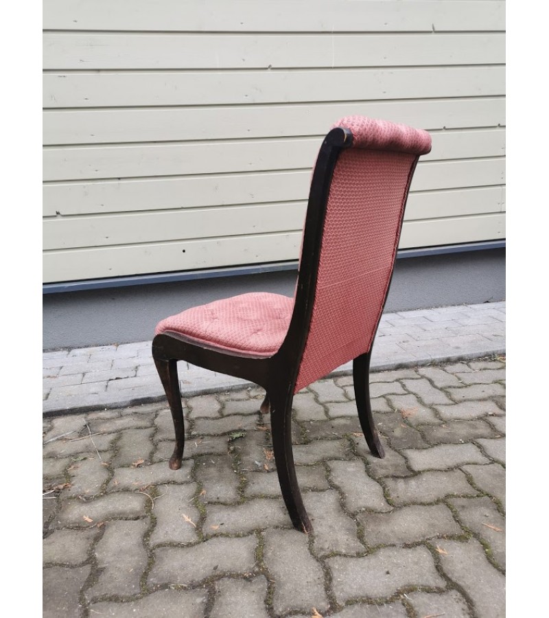 Kėdė išskirtinio dizaino. Tvirta. Kaina 78
