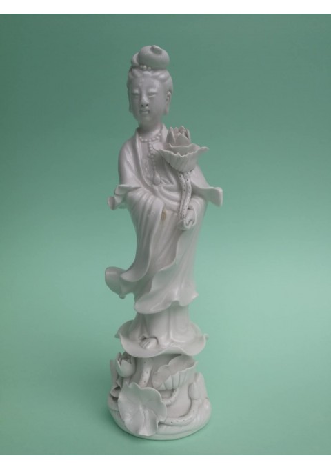 Statulėlė porcelianinė. Geiša. Japonija. Kaina 32