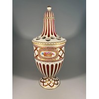 Vaza, urna porcelianinė, antikvarinė, Drezdeno porcelianas. Kaina 56