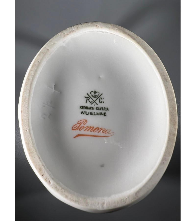 Arbatinukas, kavinukas porcelianinis, antikvarinis. Rosenthal, Wilhelmine, Kronach Bavaria 1901-1927 m. Ąselės nedidelis. nuskilimas.  Kaina 13