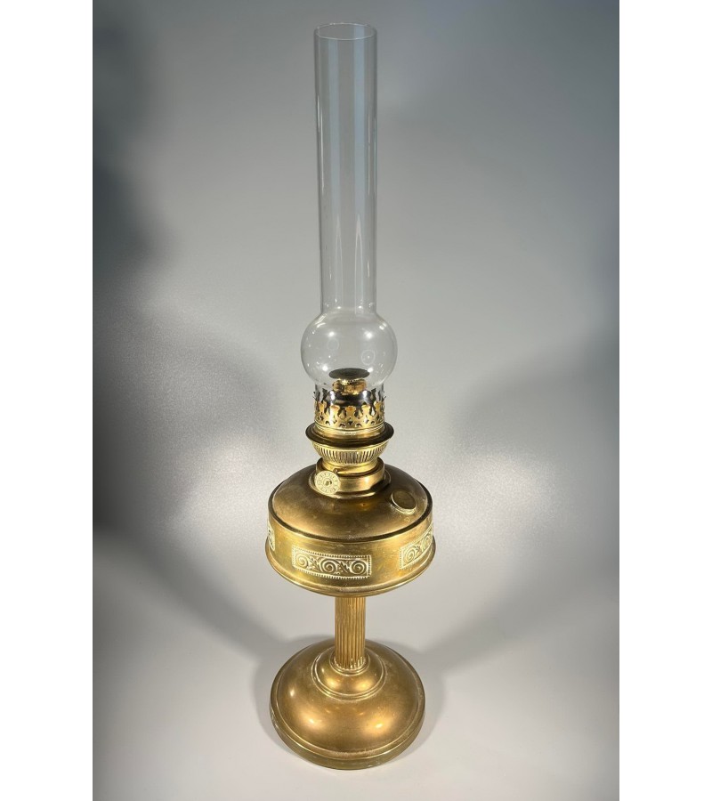 Žibalinė lempa Secesijos stiliaus, antikvarinė. Veikianti. Kaina 76
