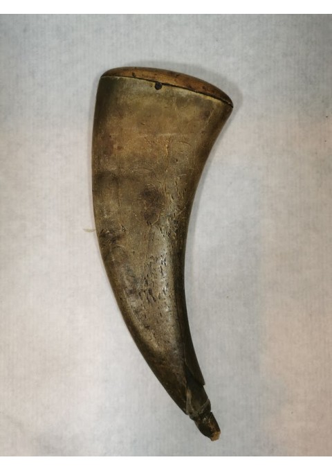 Parakinė iš rago, antikvarinė, Ilgis 20 cm. Kaina 77