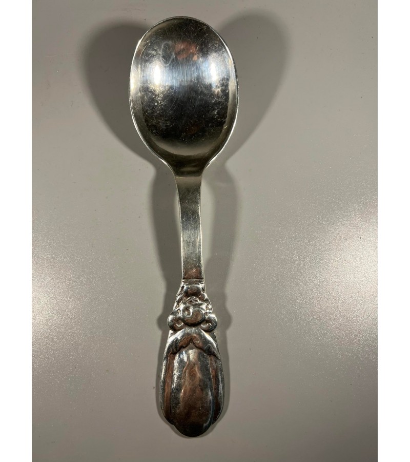 Šaukštas sidabrinis Evald Nielsen, antikvarinis. Danija. Svoris 92 g. Praba 830. 1916 m. Kaina 153