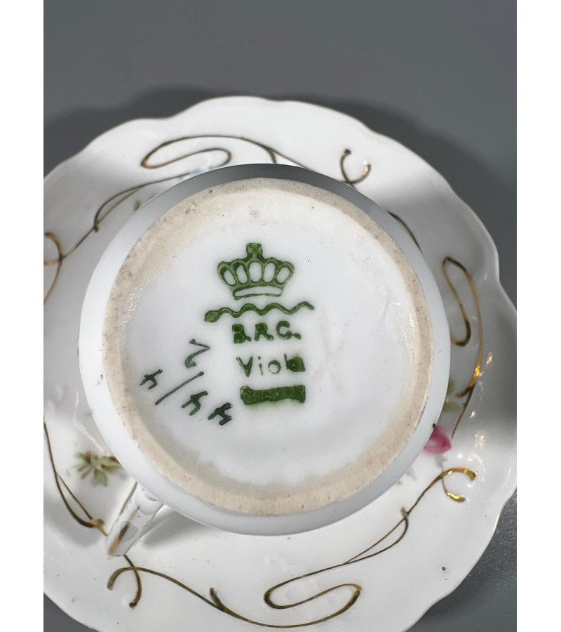 Puodelis su lėkštute porcelianiniai B.R.C. Rosenthal Viola 1896-1898 m. Kaina 48