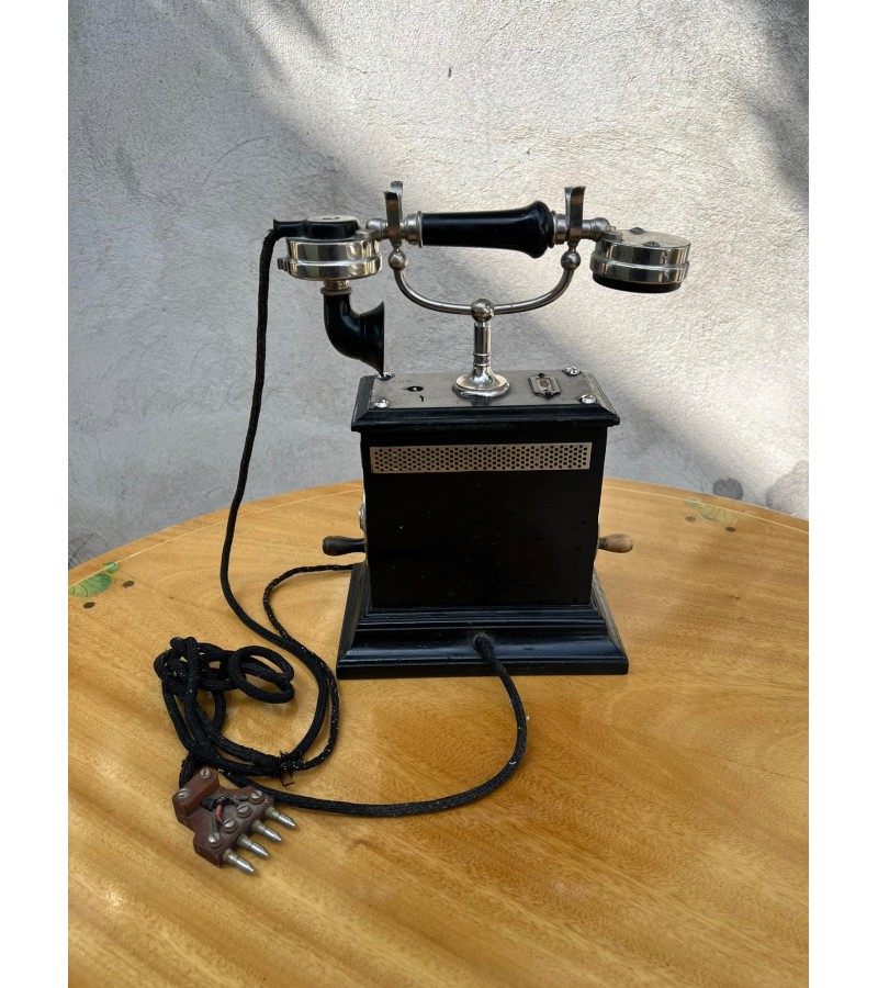 Telefonas antikvarinis, tarpukario laikų, stalinis TELEGRAFVERKETS VERKSTAD NYNASHAMN. Viskas originalu. Kaina 228