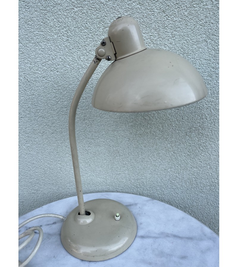 Lempa stalinė Bauhaus, Industrial stiliaus 6556 Table Lamp by Christian Dell for Kaiser Idell / Kaiser Leuchten, 1930s. Veikianti. Kaina 287