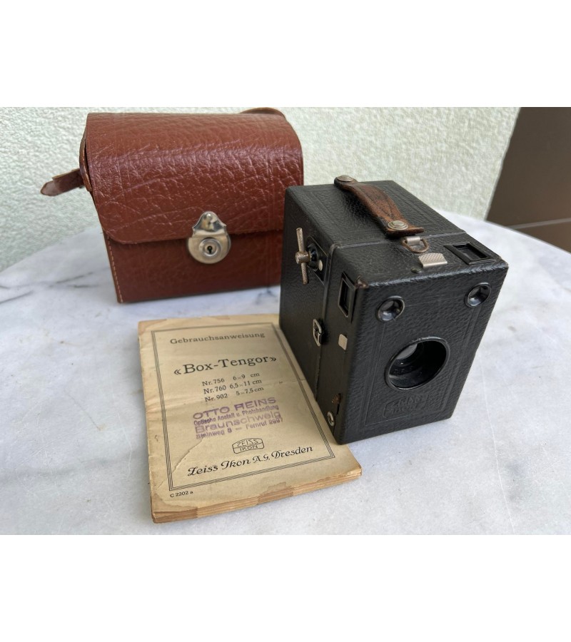 Fotoaparatas su dėklu ir instrukcija, antikvarinis Zeiss Ikon Box Tengor 54/2.  1932-1939 m. Kaina 73