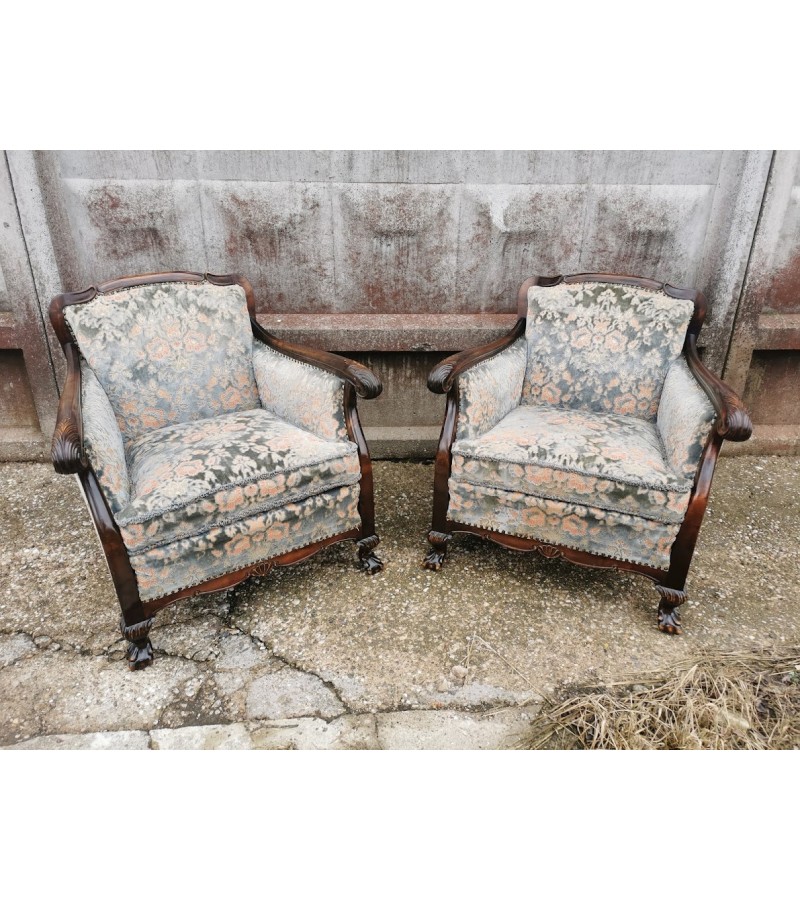 Foteliai - krėslai Chippendale stiliaus, antikvariniai. Tvirti ir patogūs. 1936 m. 2 vnt. Kaina po 312