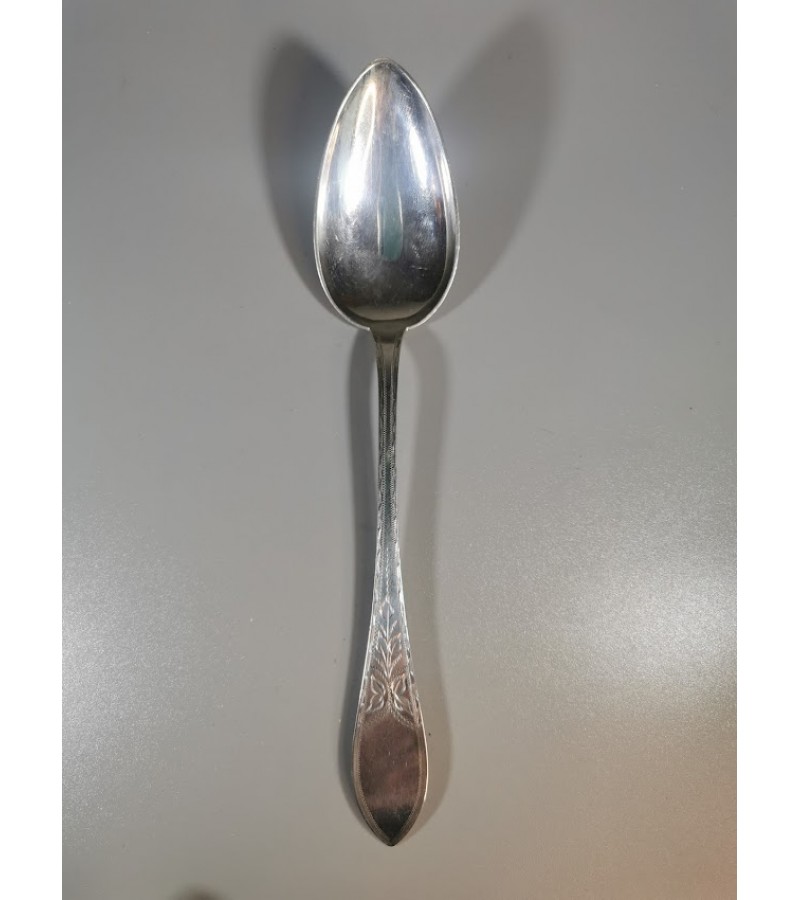 Šaukštas sidabrinis, antikvarinis. Danija. Svoris 42 g.  Praba 830 (3 bokštai). 1920 m. Ilgis 21 cm. Kaina 46