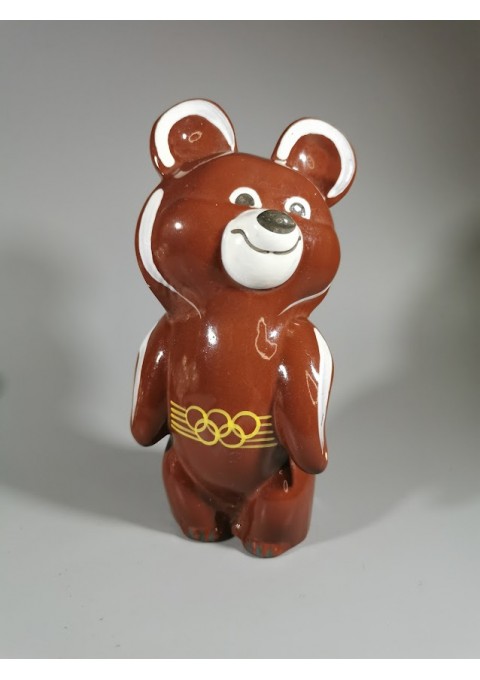 Statulėlė porcelianinė Olimpinis meškiukas Miša. Aukštis 16 cm. Kaina 52