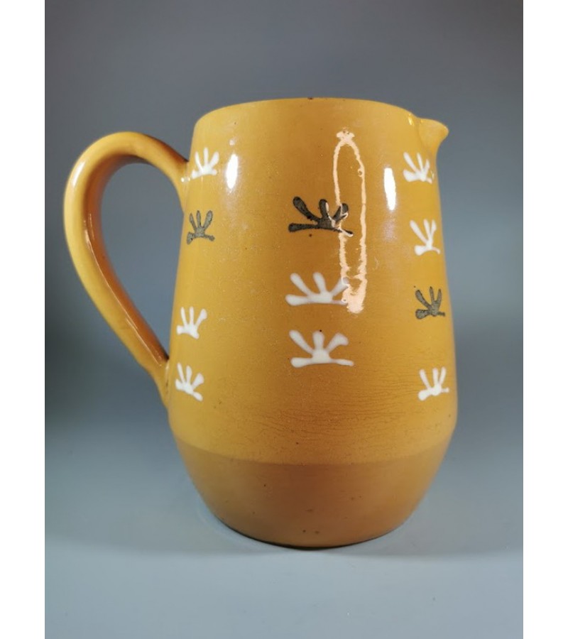 Ąsotelis lietuviškos keramikos. Kaina 18