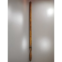 Liniuotė antikvarinė, medinė. Ilgis 63 cm. Kaina 32