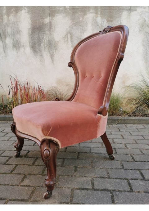 Fotelis, krėslas su ratukais, antikvarinis. Kaina 223