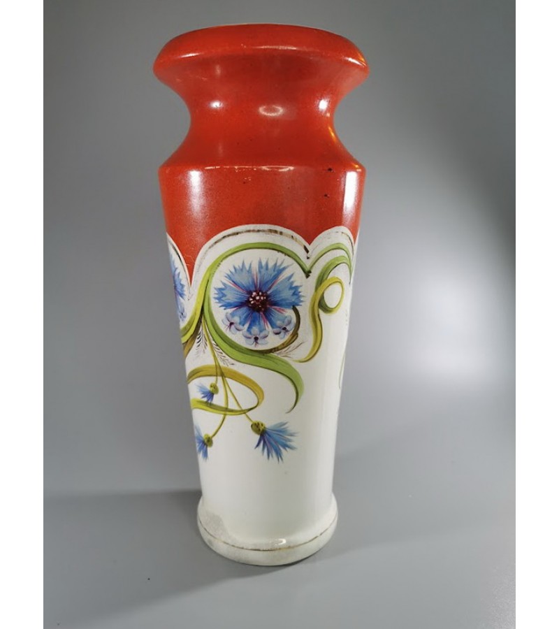 Vaza porcelianinė, antikvarinė, puošta rugiagėlėmis. Belgija. Kaina 32