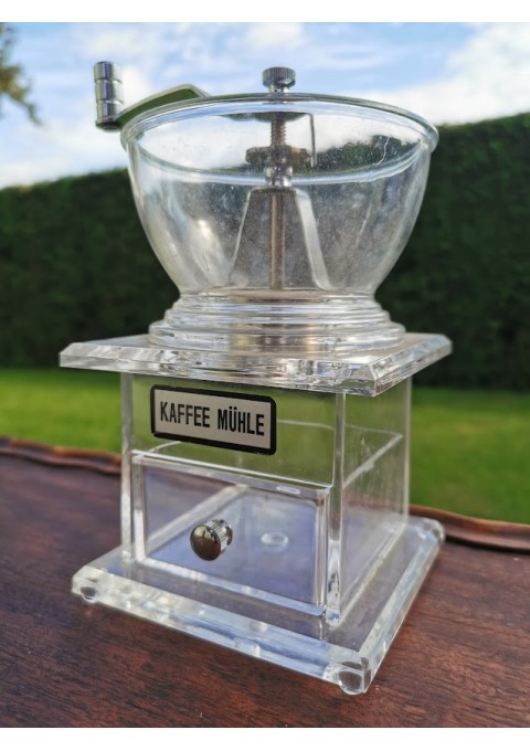 Kavamalė, kavos malūnėlis. Organinio stiklo. Kaffee Muhle. Vokietija. Kaina 68