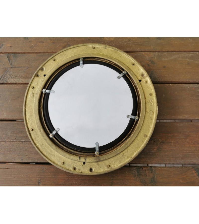 Laivo bronzinis iliuminatorius - veidrodis atidaromas. Svoris 1,4 kg. Kaina 82
