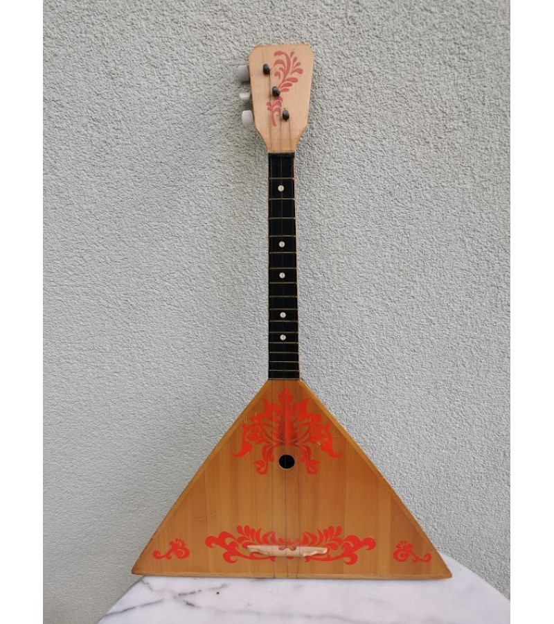 Balalaika tarybinė, 1982 m. Kaina 87
