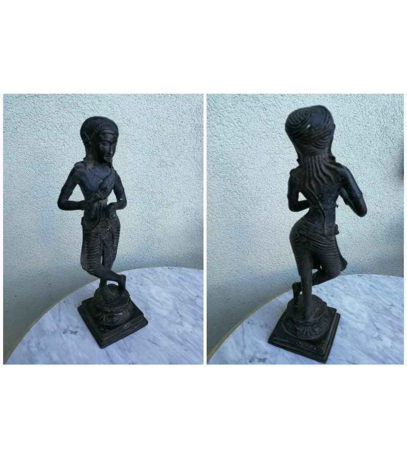 Statulėlė indų deivė metalinė. Kaina 63