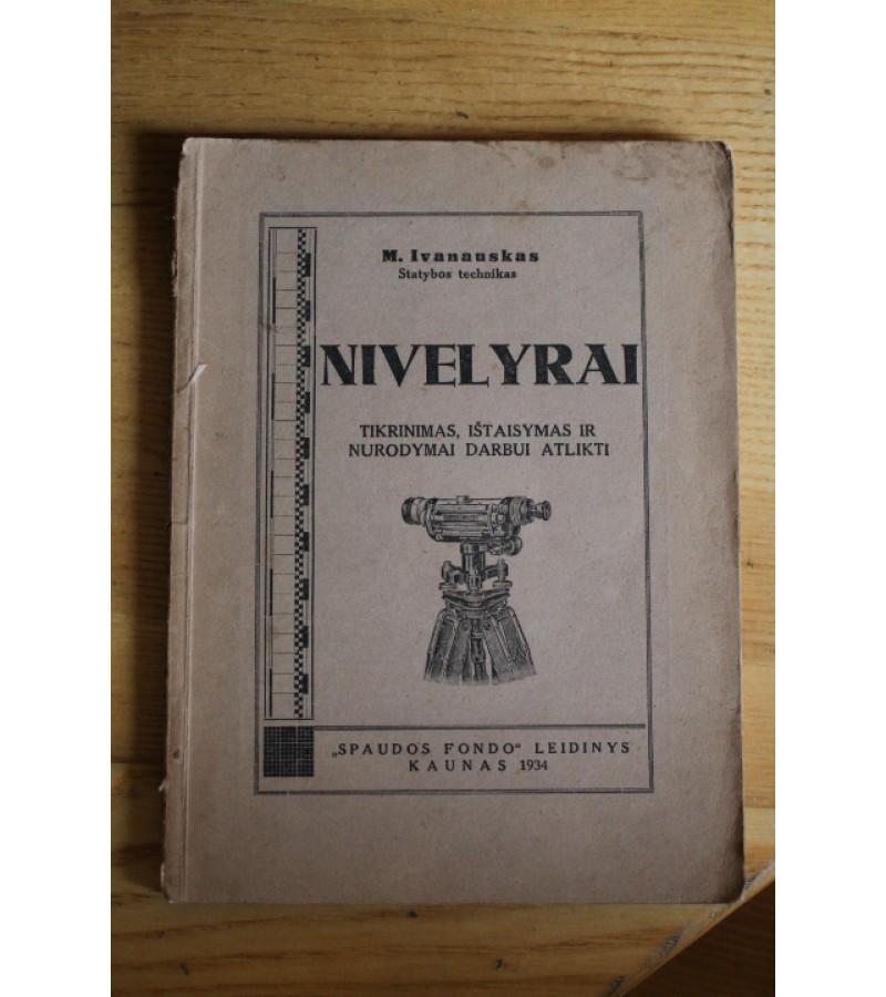 Knyga Nivelyrai. 1934 m. Kaina 18 Eur.