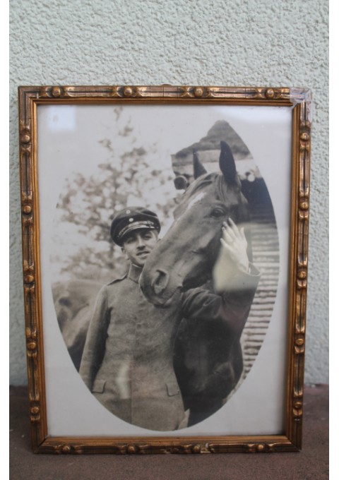Nuotrauka Kareivis su zirgu. Kaina 14 Eur.