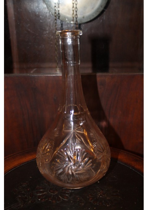 Senovinis grafinas. Kaina 16 Eur.
