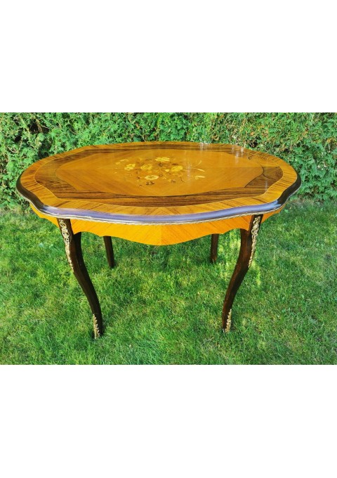 Stalas Ampyro stiliaus, kavos staliukas, puoštas intarsija bei žalvariniais papuošimais. Kaina 238