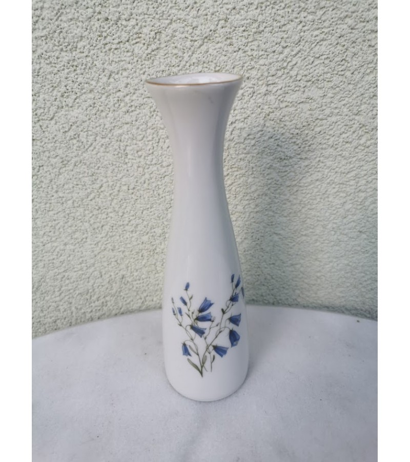 Vazelė porcelianinė, vintažinė. Kaina 12