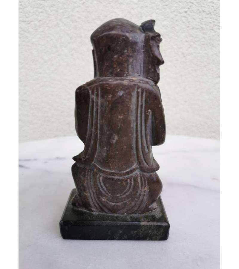 Statulėlė muilo akmens, antikvarinė, tarpukario. Kaina 32