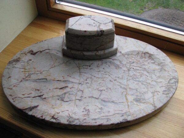 Rašalinė prieškarinė. Kaina 47 Eur.