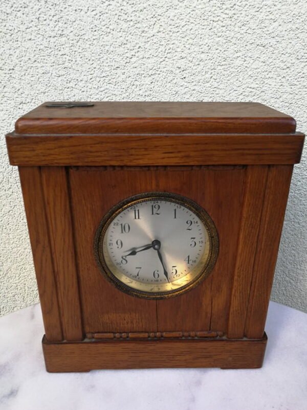 Laikrodis, taupyklė, žadintuvas, antikvarinis. Veikiantis  Kaina 93