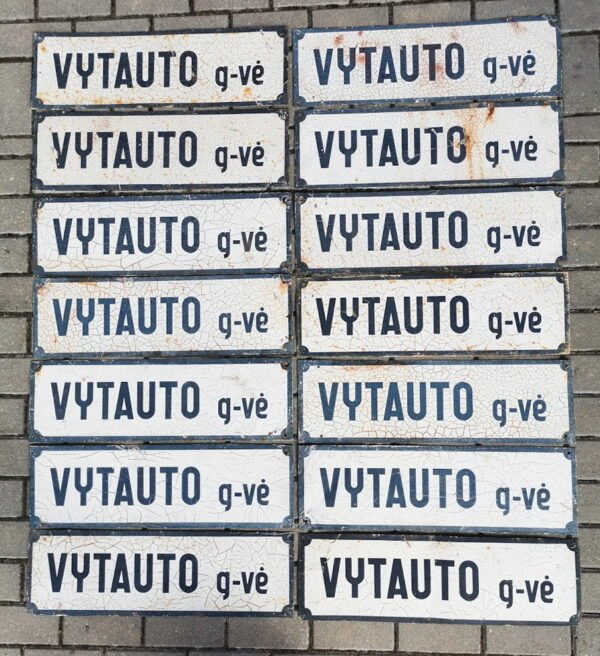 Iškaba, lentelė, skardinė, tarybinių laikų gatvės pavadinimas. VYTAUTO g-vė. LIKO 12 vnt. Kaina nuo 13 iki 18