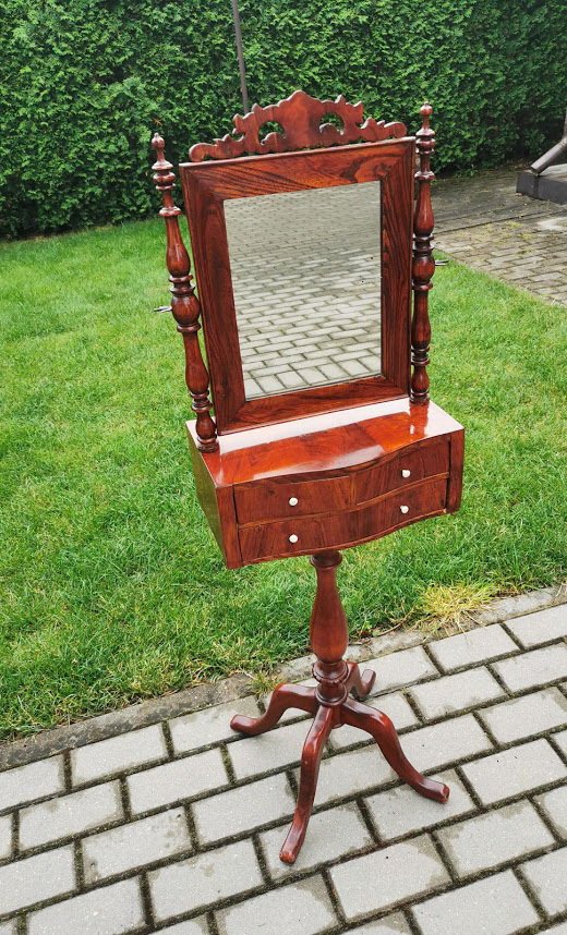 Veidrodis su spintele, staleliu, antikvarinis. Kaina 173