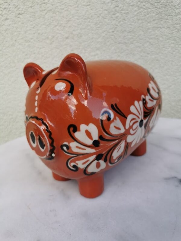 Kiaulė taupyklė keraminė, glazūruota, vintažinė. Kaina 21